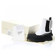Alexander McQueen Wmns Tread Slick Boot 633900 WHW57 2029 - 2