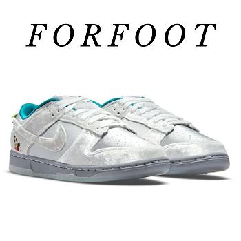 SB Dunk Low Ice D02326-001
