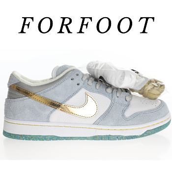 Sean Cliver x Nike SB Dunk Low DC9936-100