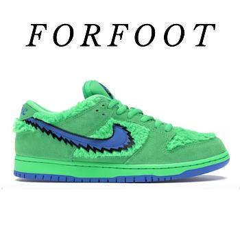 Dead x Nike SB Dunk Low“ Green Bear”