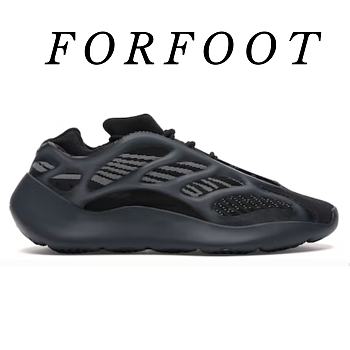 adidas Yeezy Boost 700 MNVN Black H6779