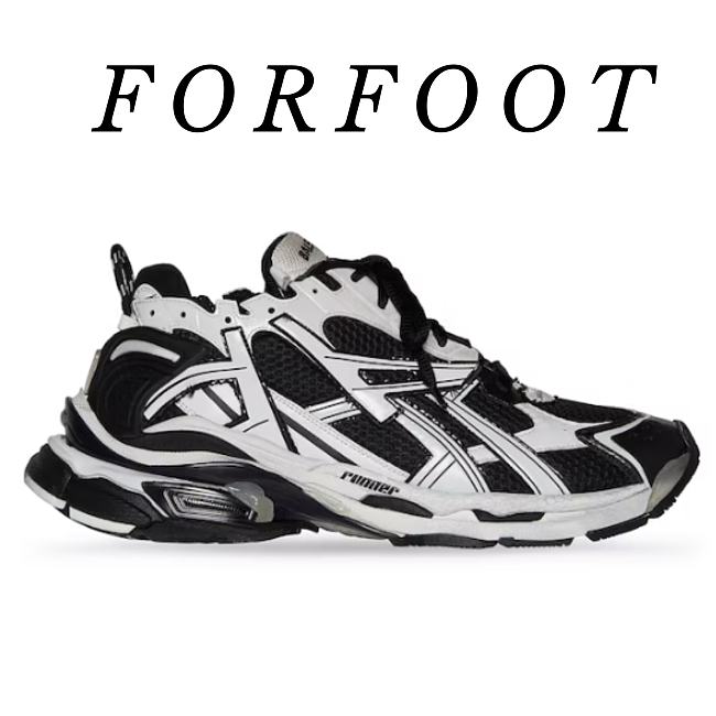Balenciaga Runner White Black White 677403W3RB29010 - 1