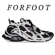 Balenciaga Runner White Black White 677403W3RB29010 - 1