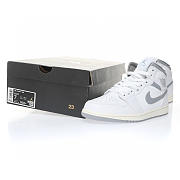 Air Jordan 1 Mid Neutral Grey - 554724-135 - 2
