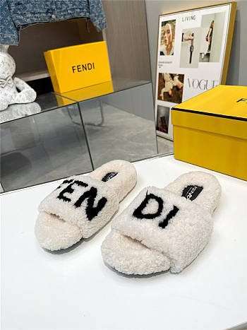Fendi Wool New Slipper White