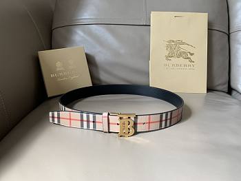 Burberry Belt Men 01