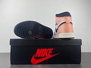 Air Jordan 1 Retro High OG Skyline - DX0054-805 - 6