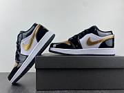 Air Jordan 1 Low SE Gold Toe (GS) - DR6970-071 - 5