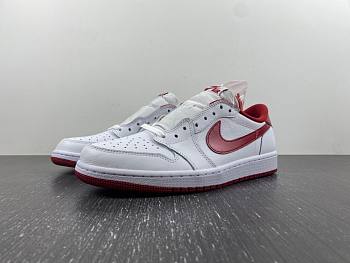 	 Air Jordan 1 Retro Low White Varsity Red - 705329-101
