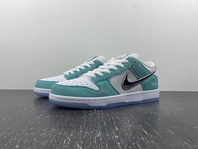 	 Nike Dunk Low FD2562-400 - 1