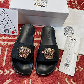 	 VERSACE Medusa slides