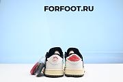 Travis Scott x Air Jordan 1 Low OG Olive DZ4137-106 - 5