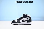 Air Jordan 1 Mid Panda (Women's)  DV0991-101 - 1