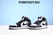Air Jordan 1 Mid Panda (Women's)  DV0991-101 - 4