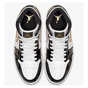 	 Air Jordan 1 Mid Patent 'Black Gold' 852542-007 - 4
