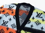 lV sweater multi colour  - 3