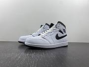 Jordan 1 Mid Reverse Panda DQ8426-132  - 1