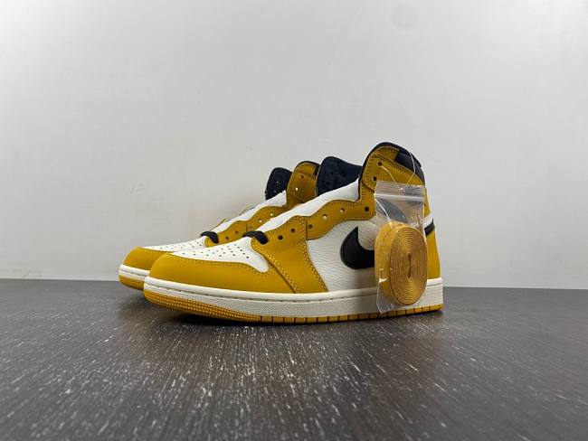 Air Jordan 1 Retro High OG Yellow Ochre DZ5485-701 - 1