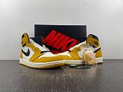 Air Jordan 1 Retro High OG Yellow Ochre DZ5485-701 - 4
