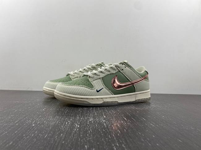 Nike Dunk Low Retro PRM Kyler Murray Be 1 Of One FQ0269-001 - 1