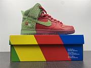Dunk SB Nike SB Dunk High Strawberry Cough CW7093-600 - 5