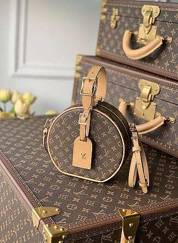 Louis Vuitton Petite Boite Chapeau-18x17x7CM - 1