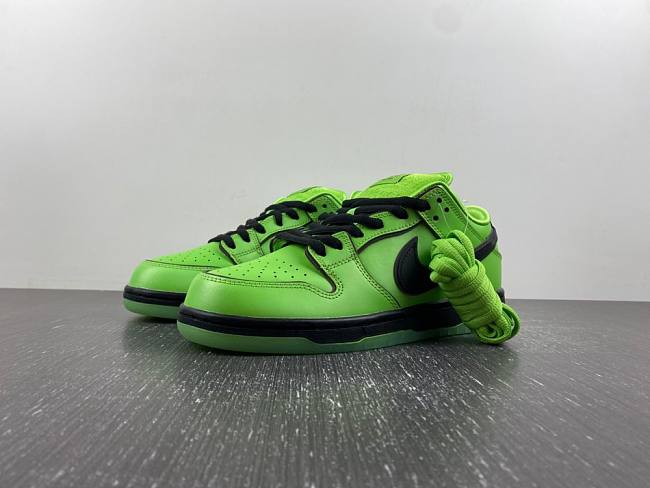 Nike SB Dunk Low The Powerpuff Girls Buttercup FZ8319-300 - 1