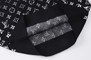 Louis Vuitton LVSE Monogram Degrade Crewneck - 5