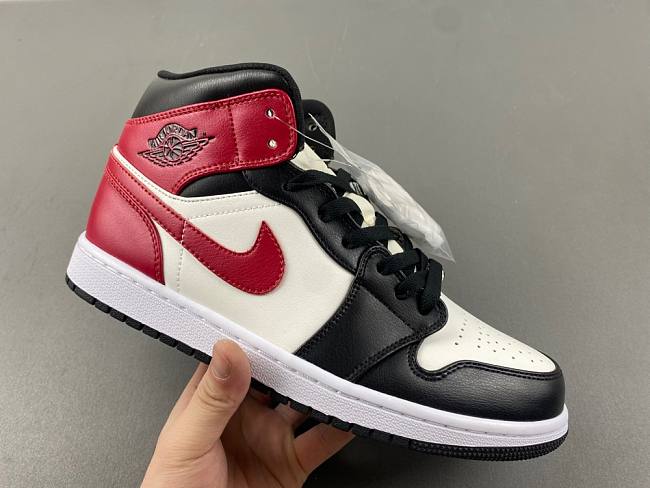 Jordan 1 Mid Gym Red Off Noir (Women's) BQ6472-160 - 1