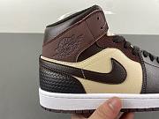 Air Jordan 1 Mid SE - FZ4359-200 - 3