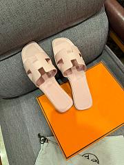 Hermes Oran Sandal Rose Pale Epsome Leather - H202272Z - 1