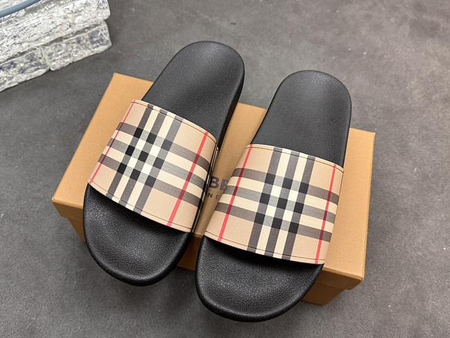 Burberry sandal - 1