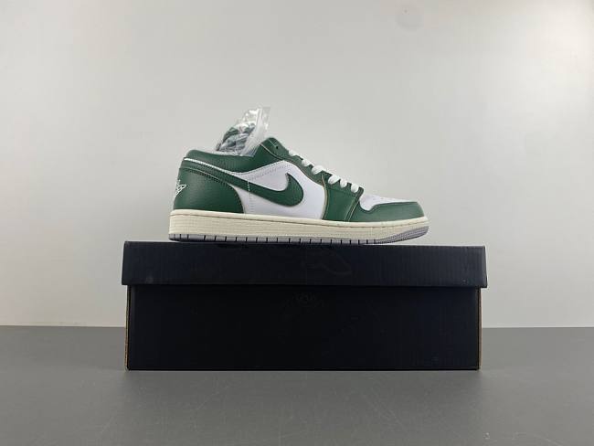 Giày Air Jordan 1 Low Oxidized Green - FQ7687-300 - 1