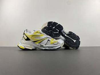Balenciaga runner silver yellow black