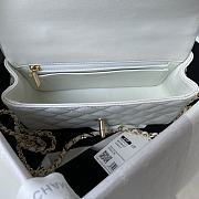 Chanel classic flap bag lams skin white - 20x12x6cm - 4