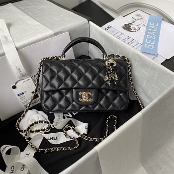 Chanel mini flap bag black - 20x12x6cm