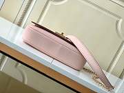 LV LockMe Chain Bag East West - 23,5 *14*6 cm  - 4