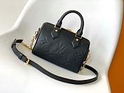 Louis Vuitton LV Speedy Bandoulière 20 Handbag M58953 size 20.5 x 13.5 x 12.0 - 4