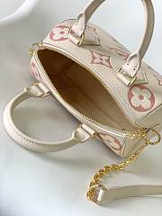 Louis Vuitton LV Speedy Bandoulière 20 Handbag Size 20.5 x 13.5 x 12 cm - 2