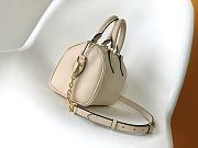 Louis Vuitton LV Speedy Bandoulière 20 nude Size 20.5 x 13.5 x 12 cm - 3