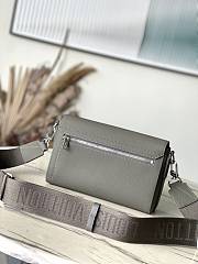 Men bag LV small messenger bag Military Green   M25125 Size: 22 × 16.5 × 7 cm - 5