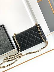 CHANEL24s black gold size 20cm - 3