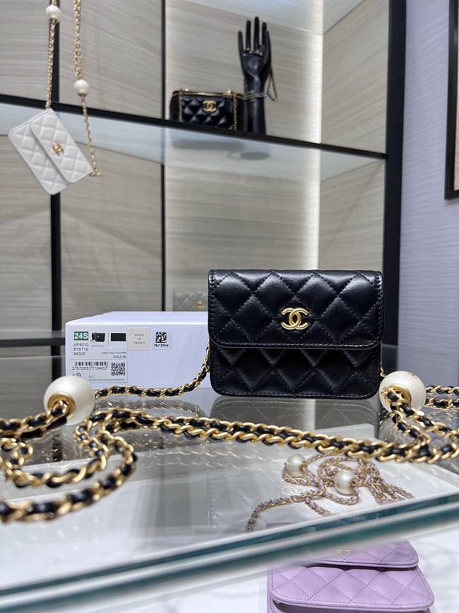 Chanel 24s latest lipstick bag pearl size 12cmX9cm - 1