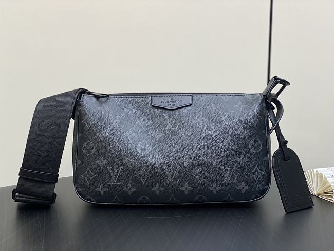 LV POCHETTE ACCESSOIRE MEN BAG  Size 28 × 16.5 × 9 cm. - 1