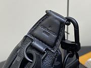 LV POCHETTE ACCESSOIRE MEN BAG  Size 28 × 16.5 × 9 cm. - 4
