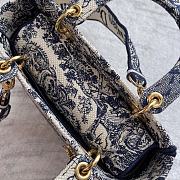 Dior Medium Lady D-Lite Bag size 24 cm  - 4