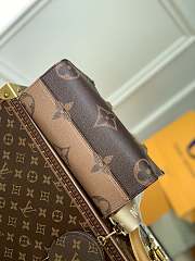 LV On The Go M46373 size 25.0 x 19.0 x 11.5 - 6