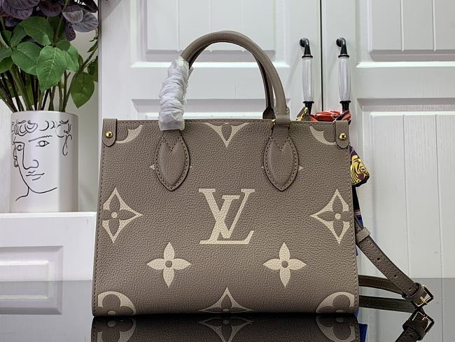 LV ONTHEGO BAG BEIGE COLOR M45779 SIZE 35x19x11.5cm - 1