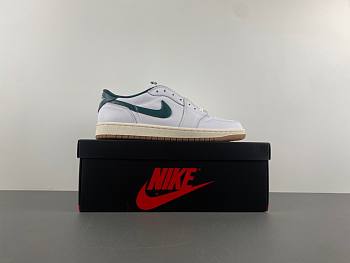 Air Jordan 1 Low OG WMNS “Oxidized Green” - CZ0775-133