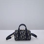 Dior Groove 16 Mini Bag - size 16 x 11 x 8 cm - 1